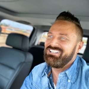 Meet your Posher, Shawn